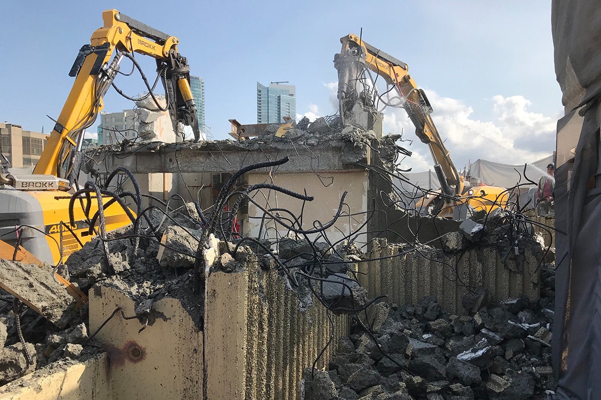 Heavy Crusher Silent Demolition Services in Chennai</a></h3>